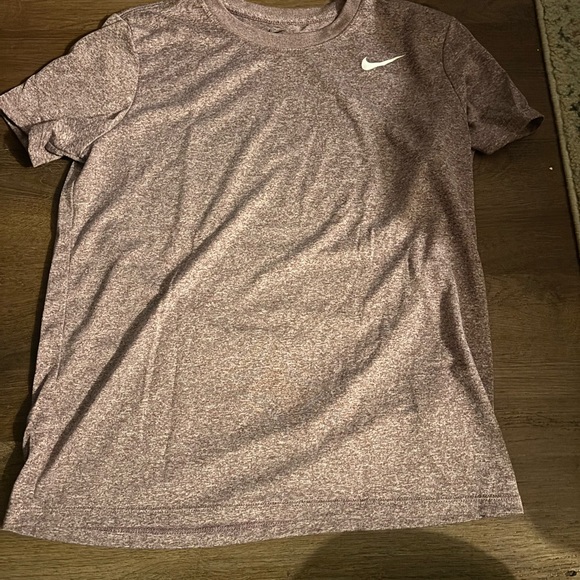 Nike Dri-FIT Heathered Purple Tee size Small - Picture 1 of 6